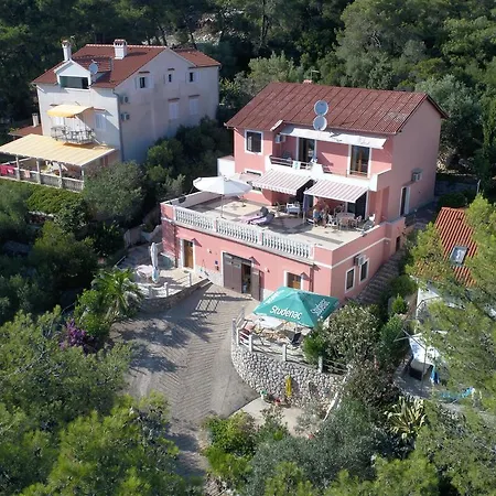 Apartments Villa Julija Mali Losinj Exterior photo
